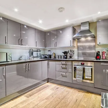 Tranquil 2 Bedroom Apartment In Southwark- Zone 1 Лондон Экстерьер фото