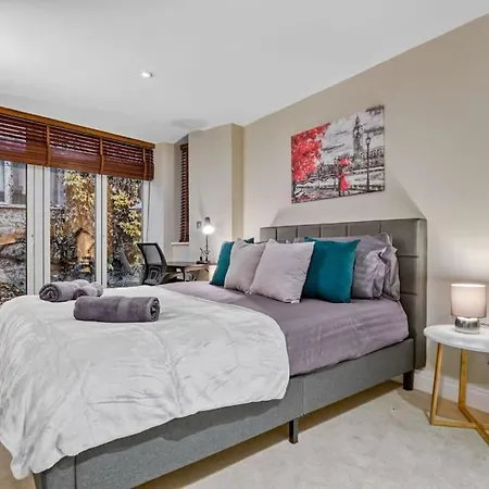 Tranquil 2 Bedroom Apartment In Southwark- Zone 1 Лондон Экстерьер фото